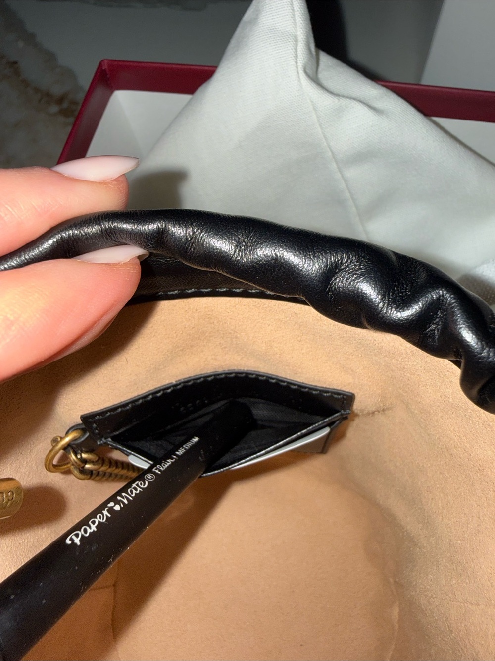 Gucci GG Marmont Black bucket bag - Picture 8 of 8